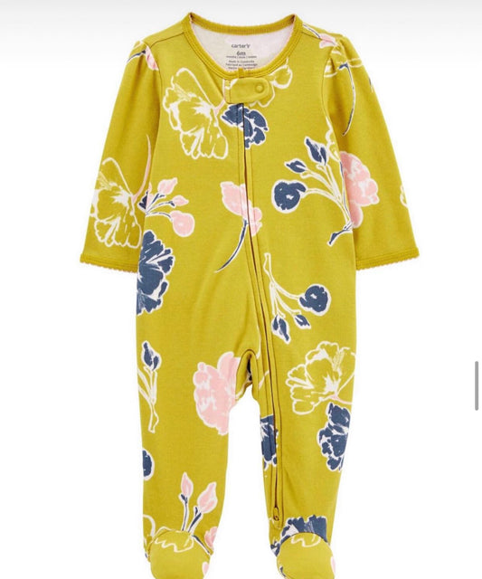 Pijama para bebé niña , marca Cárter’s